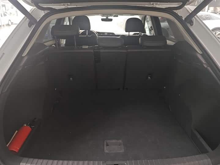 Фото 4 - Audi Q3