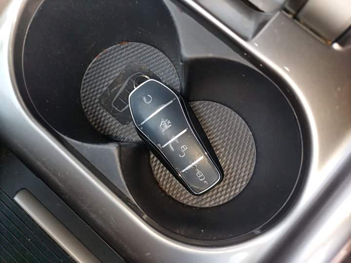 Фото 9 - BYD Dolphin