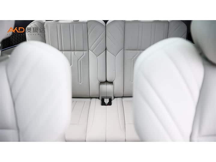 Фото 9 - Zeekr 009