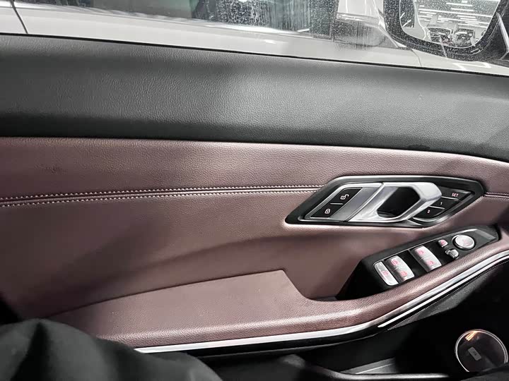 Фото 8 - BMW 3 Series