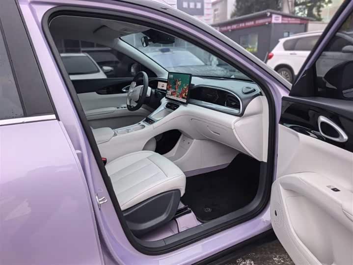 Фото 9 - Geely Galaxy Geome