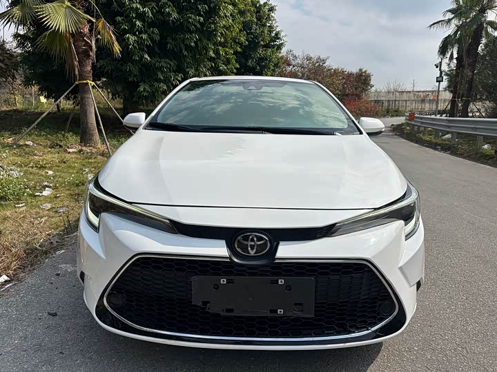 Фото 2 - Toyota Levin