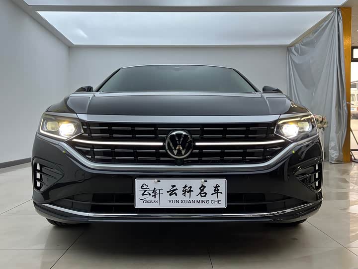 Фото 2 - Volkswagen Passat