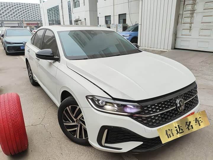 Фото 4 - Volkswagen Lavida