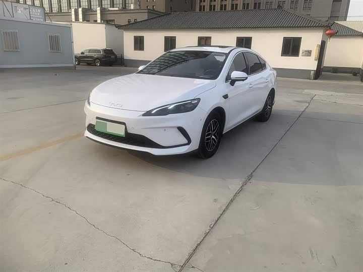 Фото 1 - BYD Seal 05 DM-i Hybrid