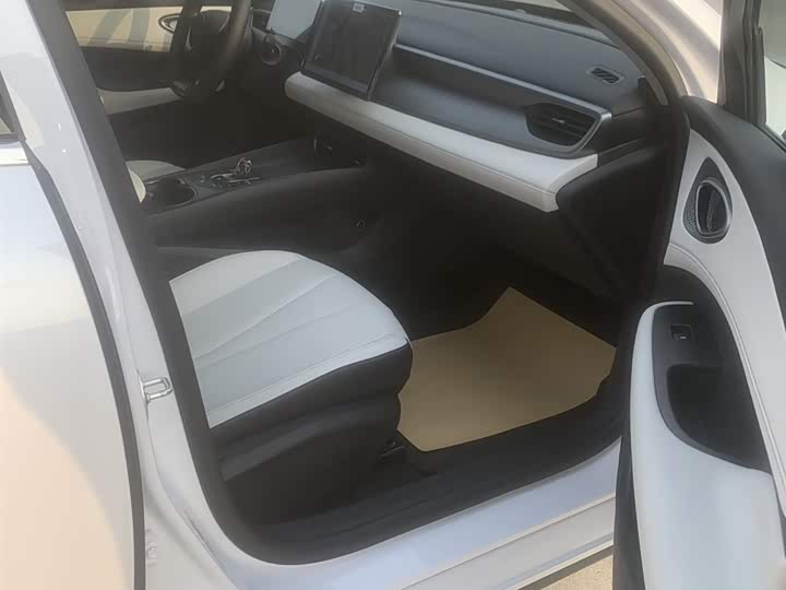 Фото 4 - BYD Seal 05 DM-i Hybrid