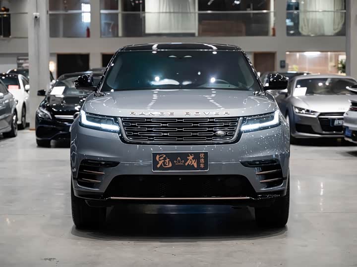 Фото 2 - Land Rover Range Rover Velar
