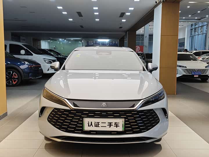 Фото 3 - BYD Qin L