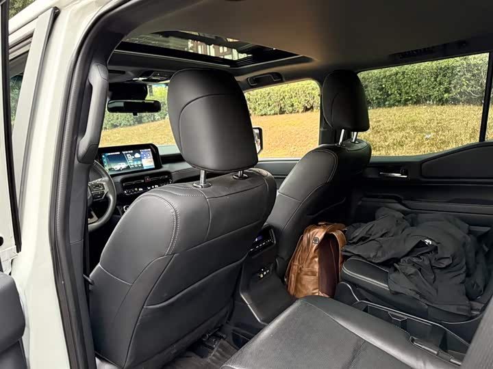 Фото 9 - Toyota Prado