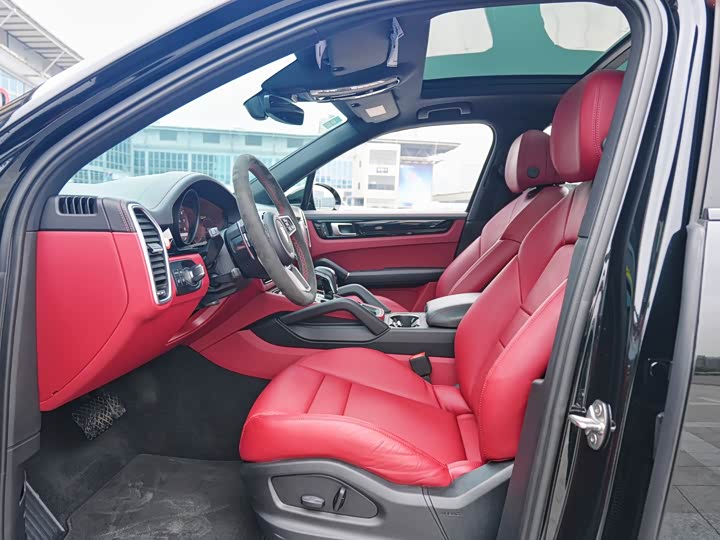 Фото 6 - Porsche Cayenne Hybrid