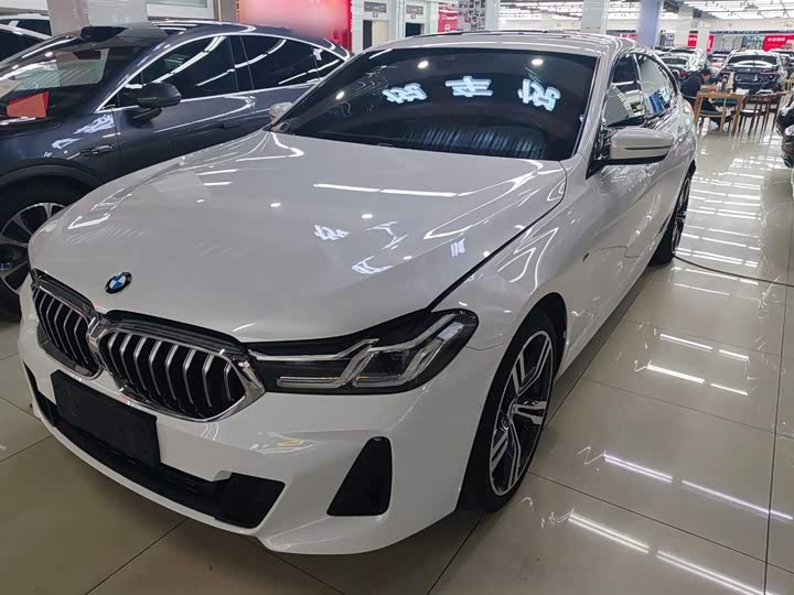 Фото 2 - BMW 6 Series GT