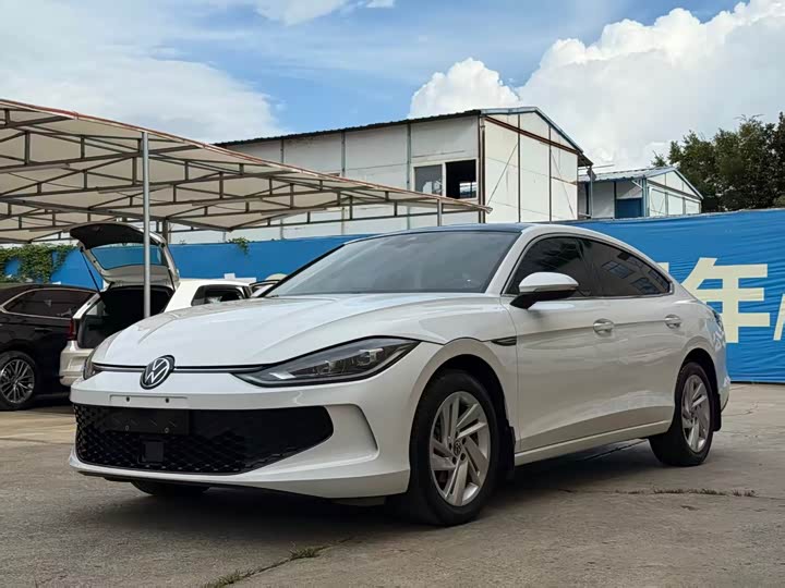 Фото 1 - Volkswagen Lamando L