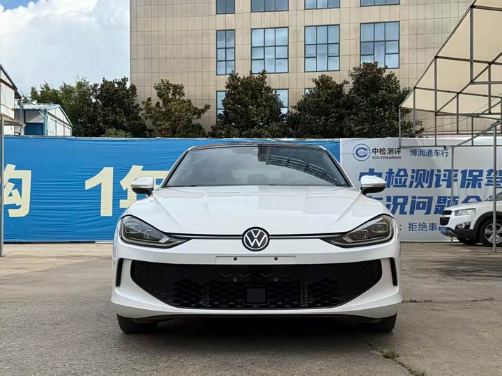 Фото 2 - Volkswagen Lamando L