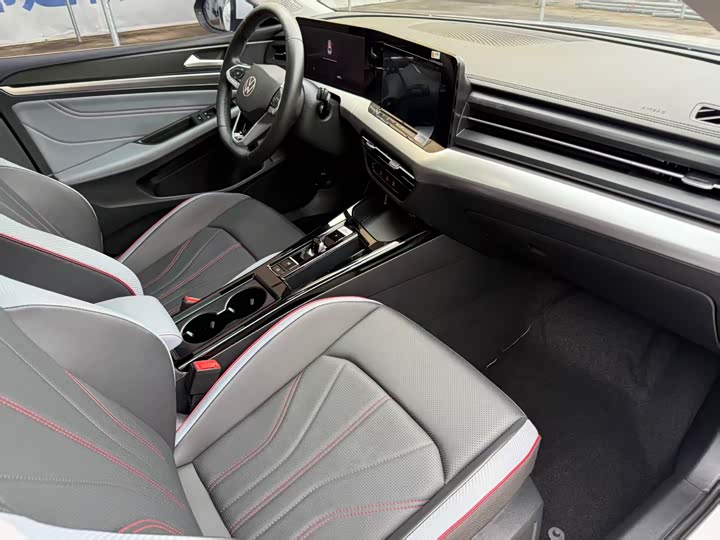 Фото 7 - Volkswagen Lamando L