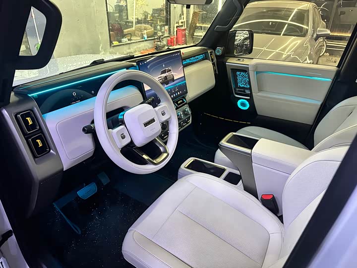 Фото 7 - Chery iCar V23