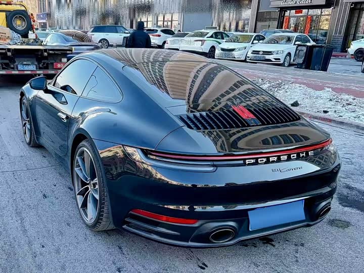 Фото 3 - Porsche 911