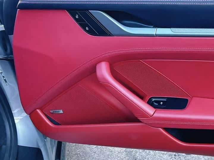 Фото 5 - Porsche 911