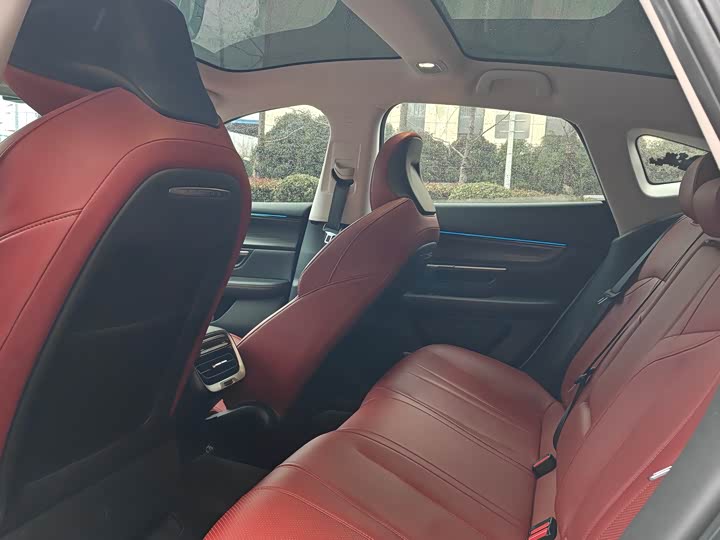 Фото 8 - XPeng P7