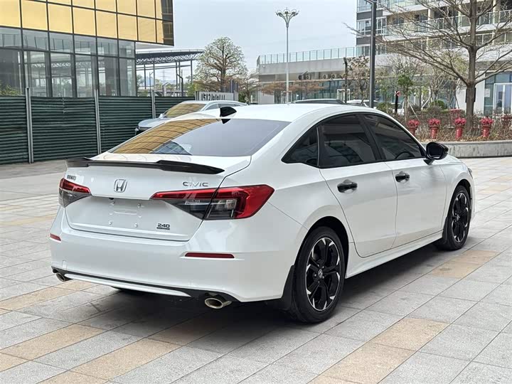 Фото 7 - Honda Civic