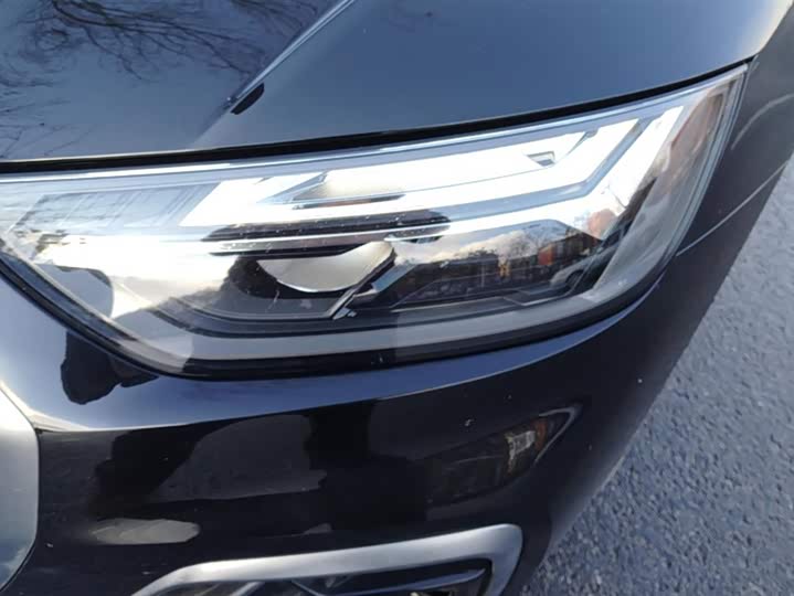 Фото 5 - Audi Q5L