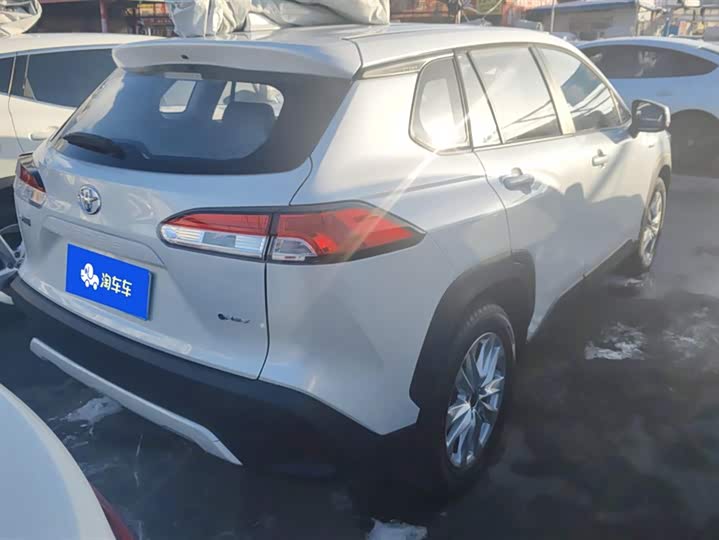 Фото 3 - Toyota Corolla Cross