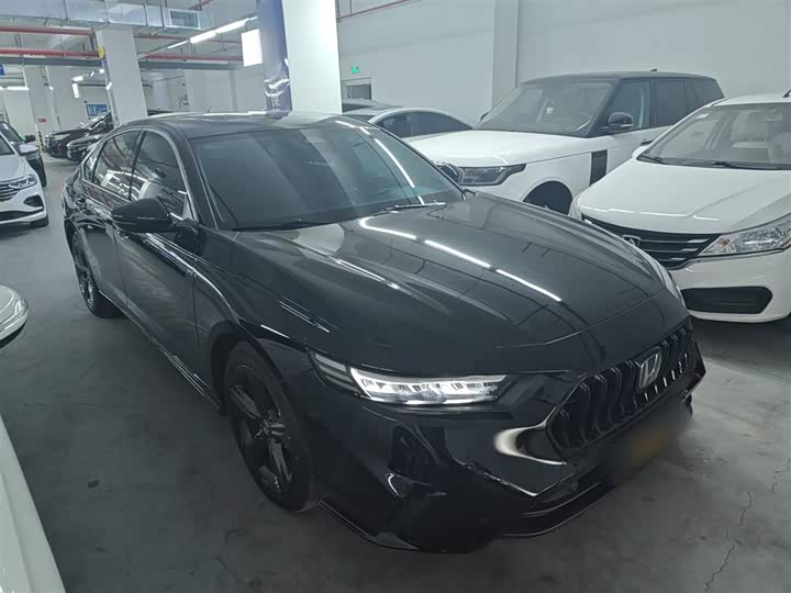 Фото 4 - Honda Inspire