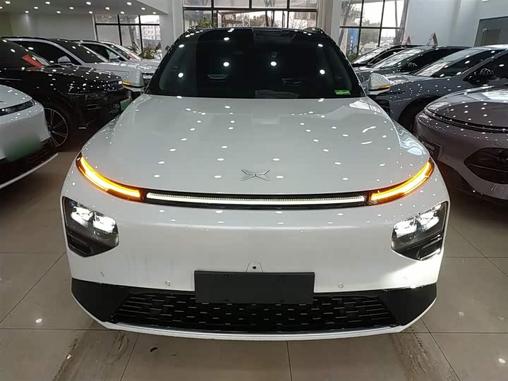 Фото 3 - XPeng G9