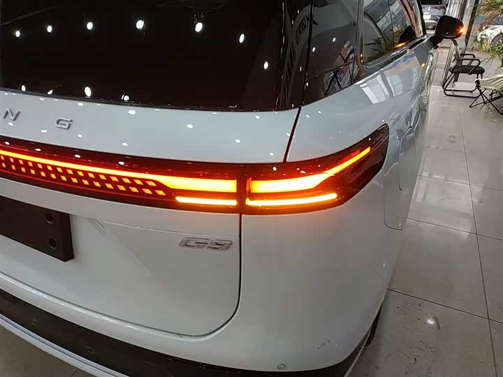 Фото 8 - XPeng G9