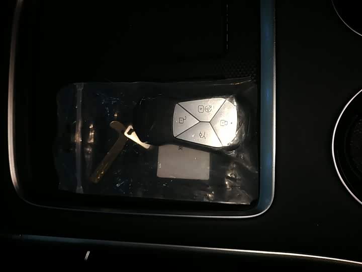 Фото 9 - XPeng G9