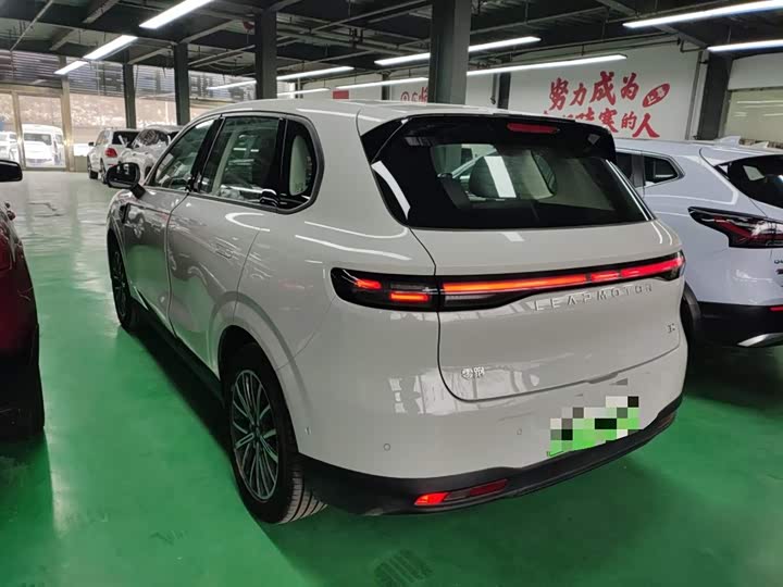 Фото 5 - Leapmotor B10