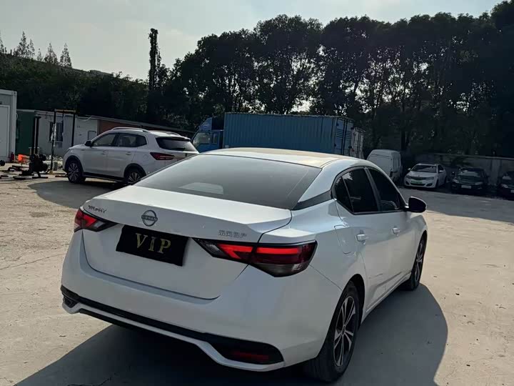 Фото 7 - Nissan Sylphy