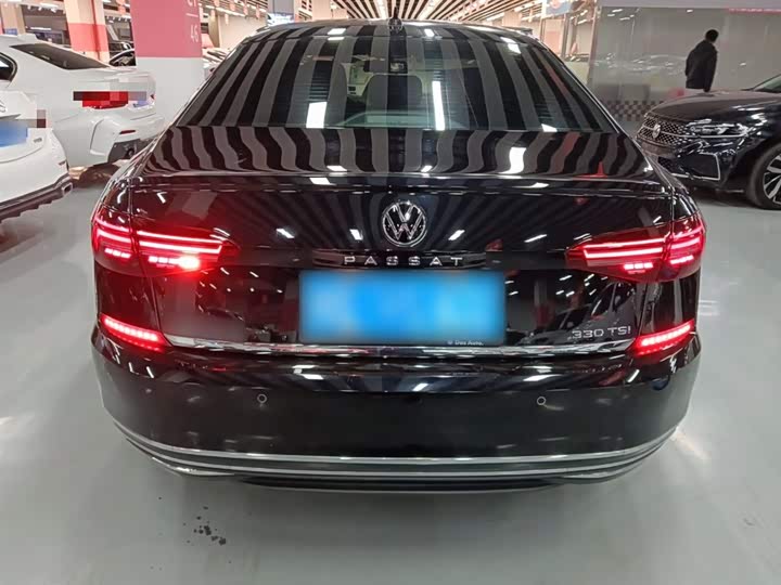 Фото 6 - Volkswagen Passat