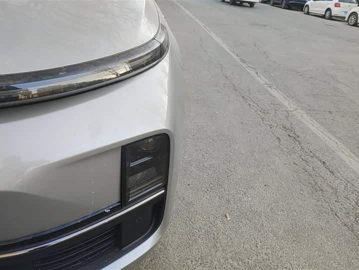 Фото 5 - LiXiang L8