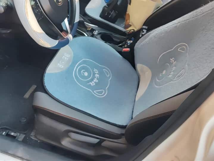 Фото 9 - Toyota Corolla