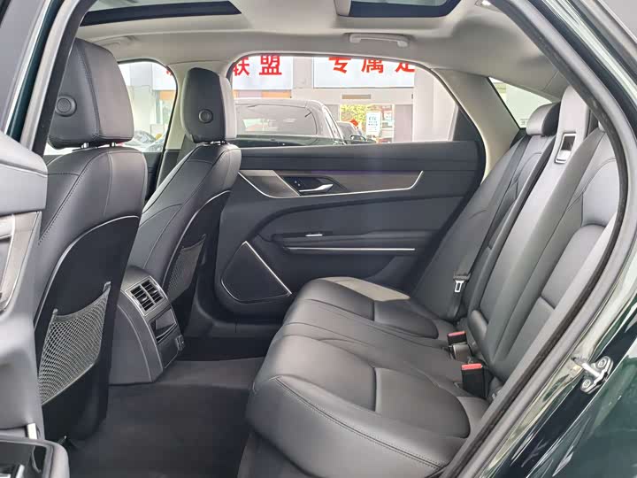 Фото 7 - Jaguar XF L