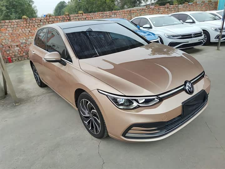 Фото 4 - Volkswagen Golf