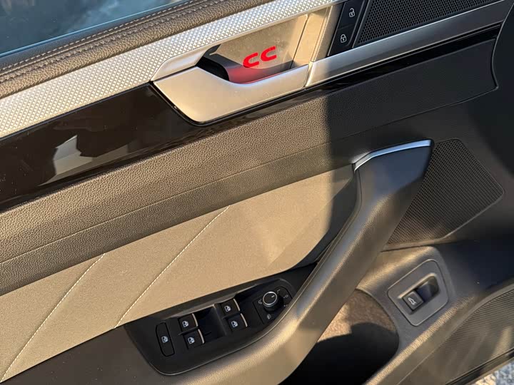 Фото 7 - Volkswagen CC