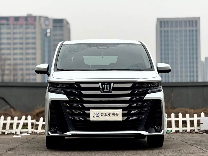 Фото 2 - Toyota Vellfire