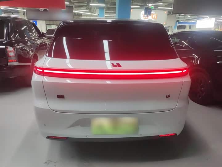 Фото 6 - LiXiang L6