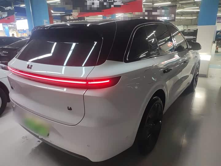 Фото 7 - LiXiang L6