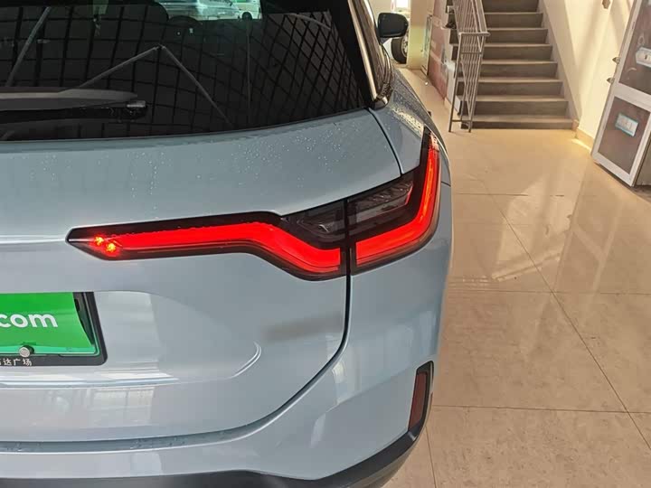 Фото 8 - Nio ES6