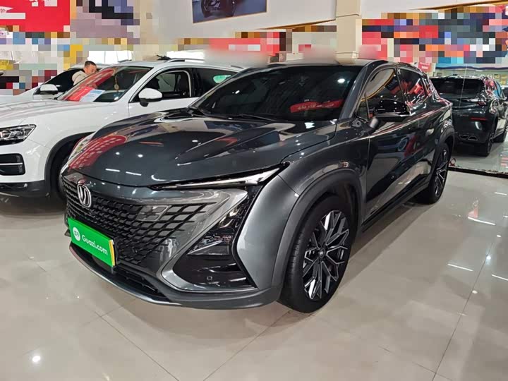 Фото 2 - Changan UNI-T