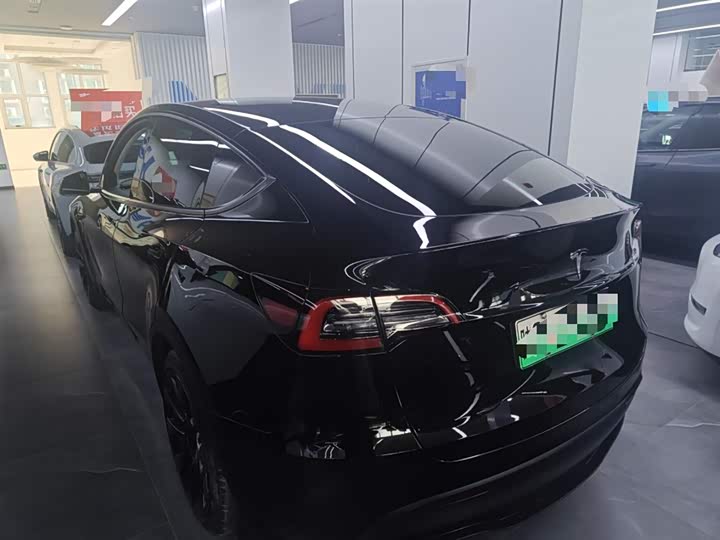 Фото 5 - Tesla Model Y