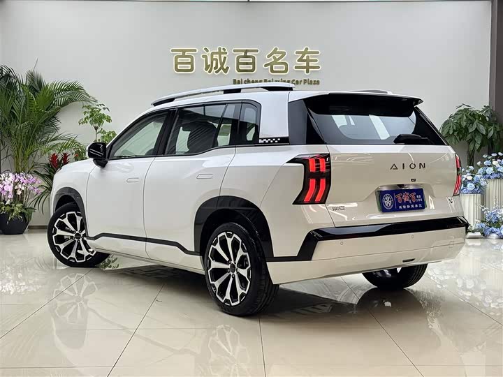 Фото 7 - GAC Aion V