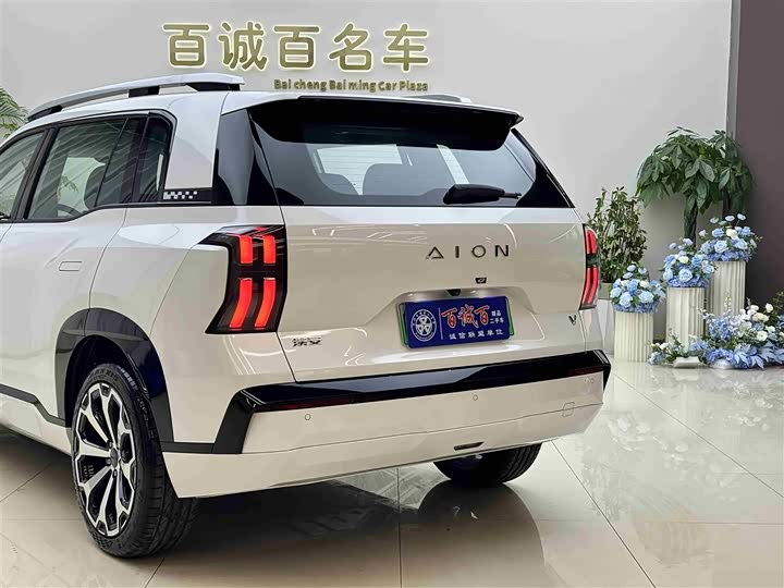 Фото 8 - GAC Aion V