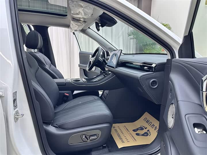 Фото 9 - GAC Aion V