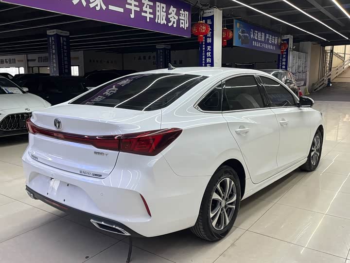 Фото 9 - Changan Eado Plus