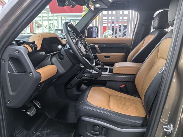 Фото 9 - Land Rover Defender