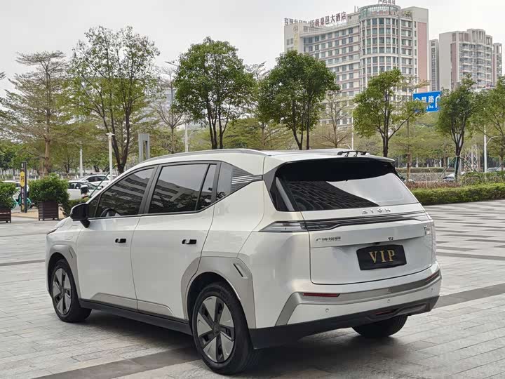 Фото 9 - GAC Aion Y