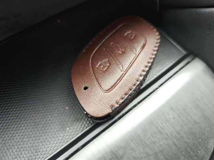 Фото 9 - MG Motor 6